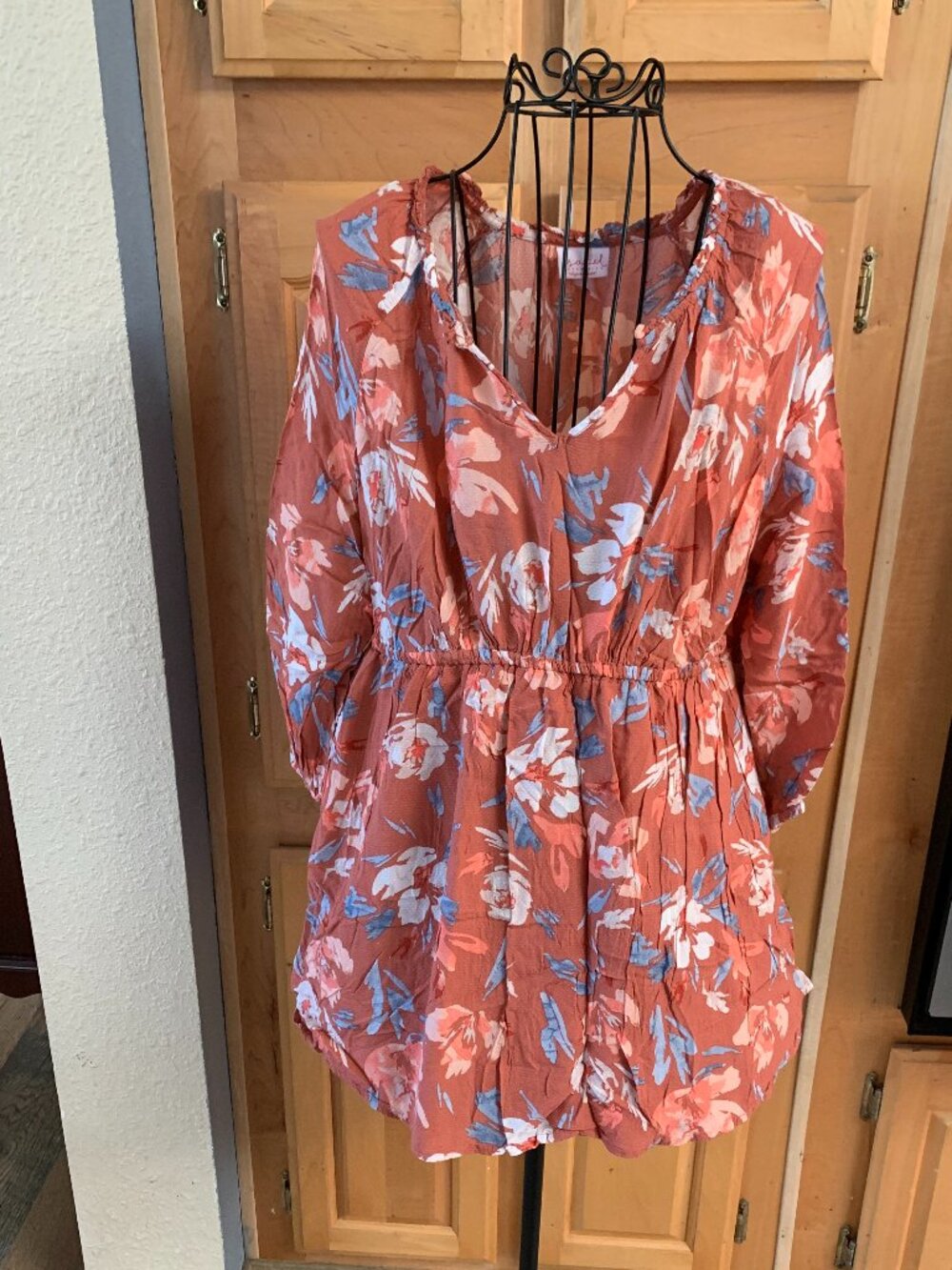 Isabel Maternity size Small Burndt Orange V-neck 3/4 Sleeve Blouse